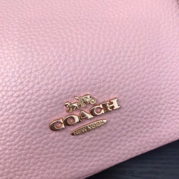 Coach Nora Kisslock in Pink - Picture 6 of 9